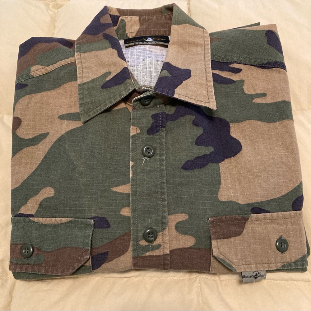 Vintage Hunter’s View Apparel Camouflage Button Down Shirt Long Sleeve